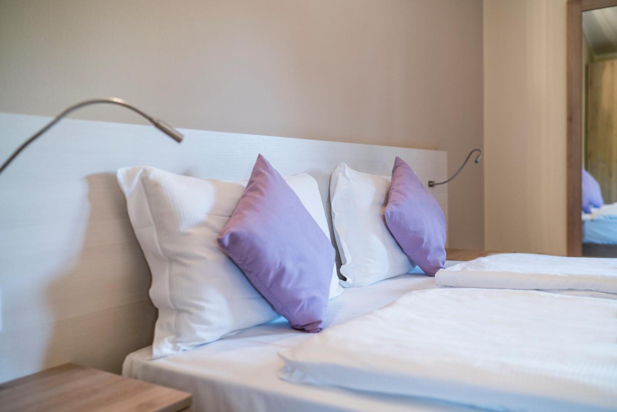 Hotel Dogana Сирмионе Екстериор снимка